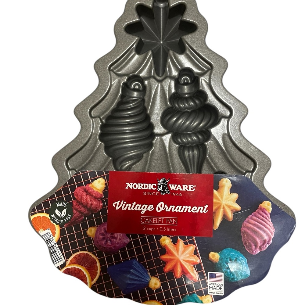 Nordic Ware Silver Ornament Cakelet Pan